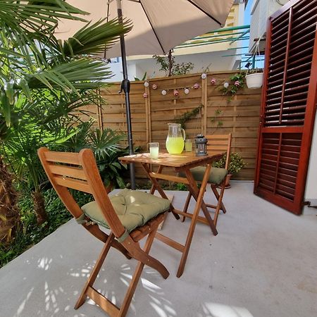Apartment Vesna With Terrace Baška Eksteriør bilde