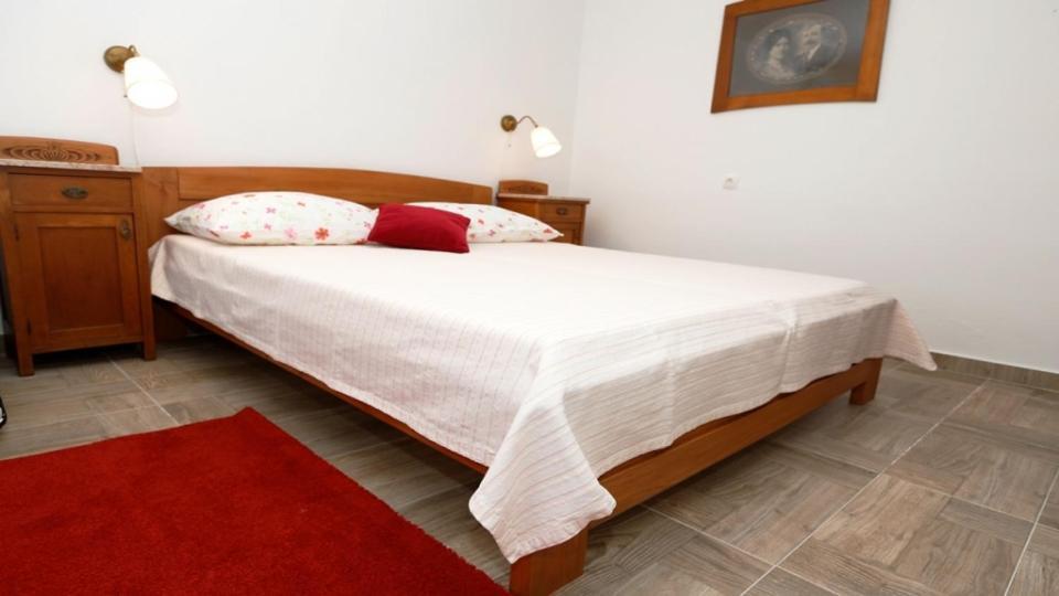 Apartment Vesna With Terrace Baška Eksteriør bilde