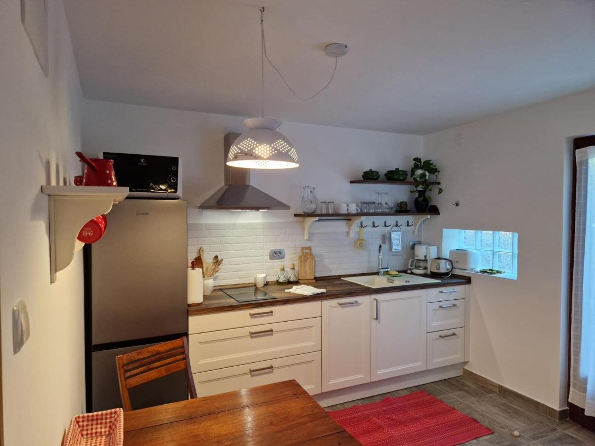 Apartment Vesna With Terrace Baška Eksteriør bilde